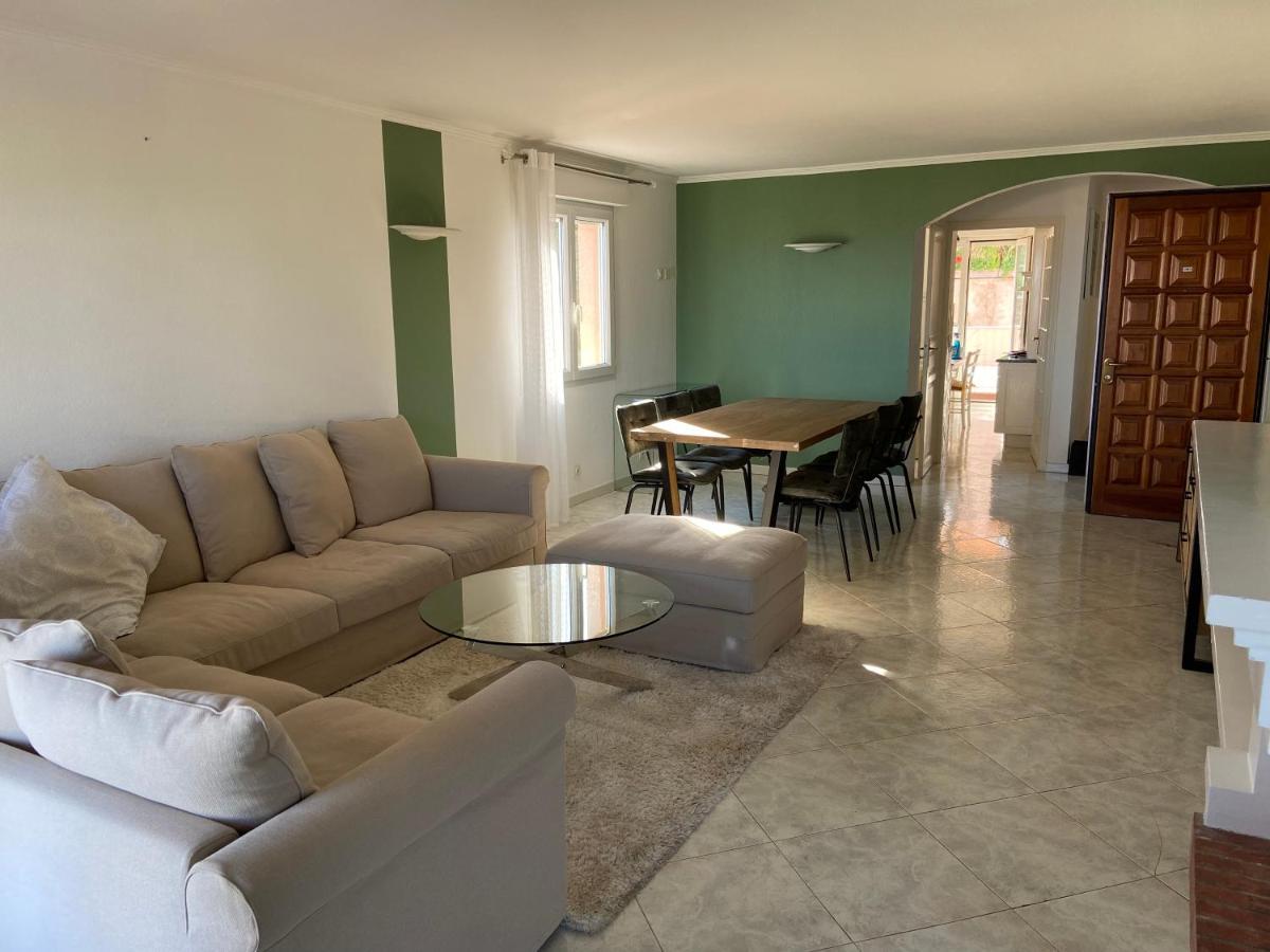 Appartement T4 Tres Bien Situe Et Climatise Л'Иль-Рус Экстерьер фото